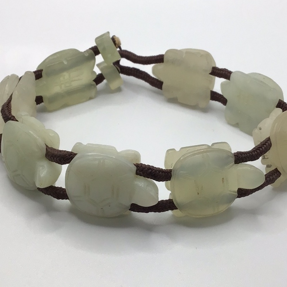 Green Jade Turtle Bracelet